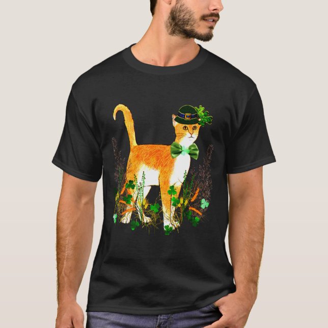 St Patricks Day Cat T Shirt  (Front)