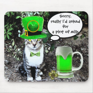 ST PATRICK'S  DAY CAT  WITH GREEN IRISH BEER MOUSE MAT