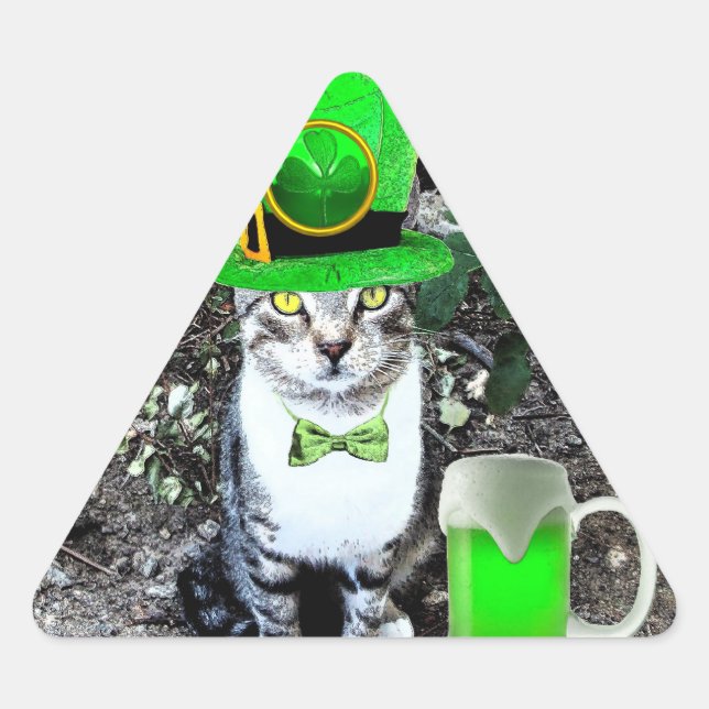 ST PATRICK'S  DAY CAT  WITH GREEN IRISH BEER TRIANGLE STICKER (Front)
