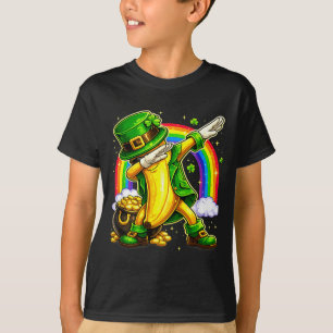 St patricks day dabbing banana leprechaun design T-Shirt