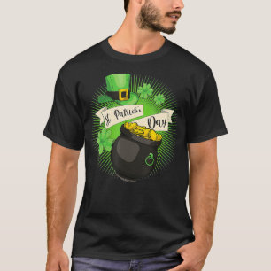 St Patricks Day Hat Clover Leaf Saint Patricks Day T-Shirt