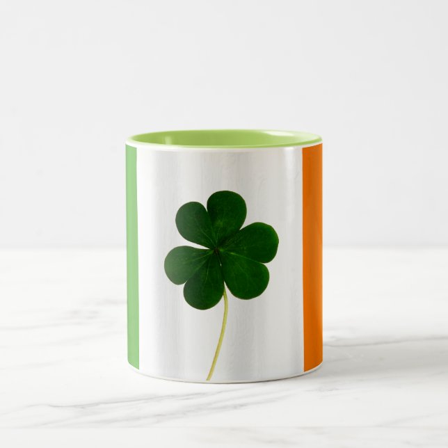 St. Patrick's Day Irish Flag Shamrock Ireland Mug (Center)