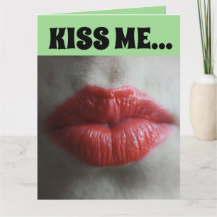 ST. PATRICK'S DAY KISS ME I'M IRISH GREETING CARD