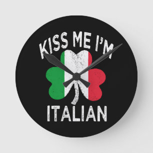 st patricks day kiss me im Italian Round Clock