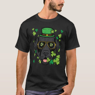 St Patricks Day Labrador Dog Saint Pattys Men Wome T-Shirt