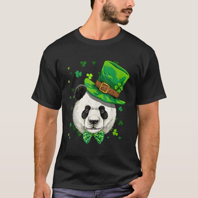 St Patrick'S Day Leprechaun Giant Panda Bear Shamr T-Shirt (Front)