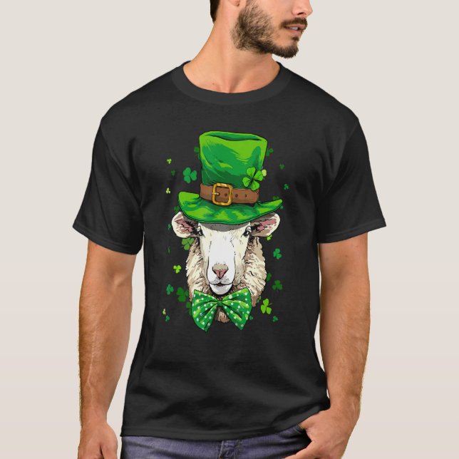St Patrick's Day Leprechaun Sheep Lamb Shamrock Ir T-Shirt (Front)