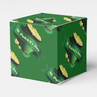 St Patricks Day Leprechaun's Pot of Gold Favour Box
