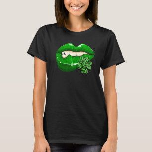 St Patrick's Day Lips Leopard Shamrock Awesome Iri T-Shirt