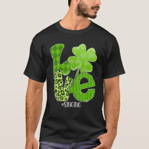 St. Patricks Day Love Singing Plaid Leopard Shamro T-Shirt