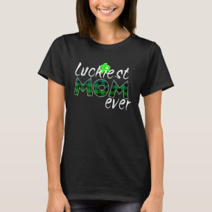 St Patricks Day Lucky Irish Shamrock C Lucky Mum M T-Shirt