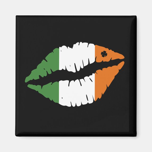 St Patrick's Day Lucky Shamrock Lips Irish Magnet (Front)