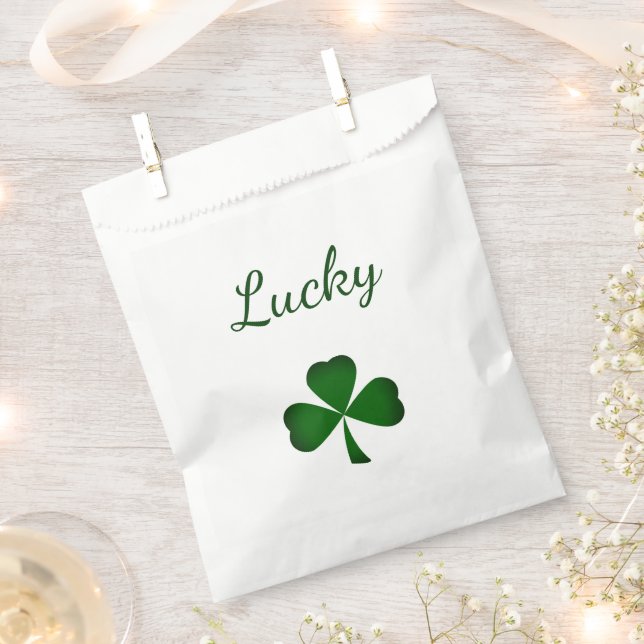 St. Patrick's Day Party Lucky Green Shamrock   Favour Bags (Clipped)