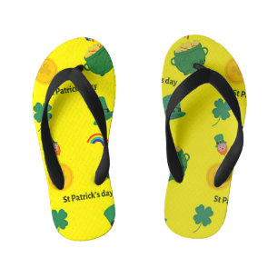 St patrick's day pattern on yellow kid's flip flops