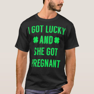 St Patricks Day Pregnancy Announcement for Dad to T-Shirt