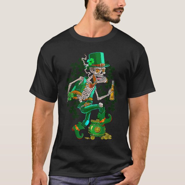 St Patrick's Day Skeleton Drinking Beer C Pot Of G T-Shirt (Front)