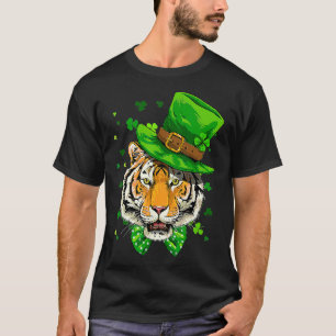 St Patricks Day Tiger Shamrock Tiger Lover Irish  T-Shirt