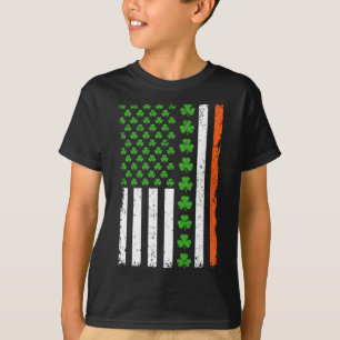 St Patricks Day Us American Flag Shamrocks Men Wom T-Shirt