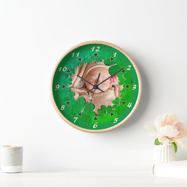St. Patrick's Shamrock Frame +Photo Clock (Home)