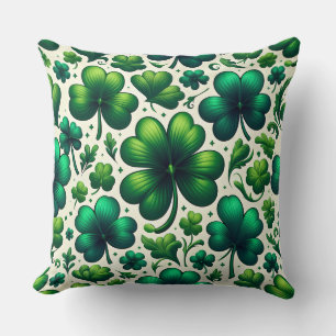 St patricks - Throw Pillows