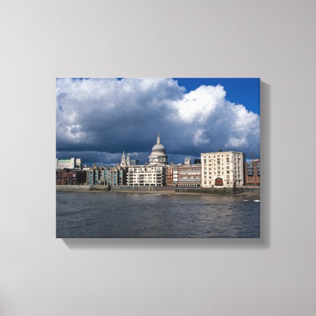St Paul's Catherdral Canvas Print (Front)