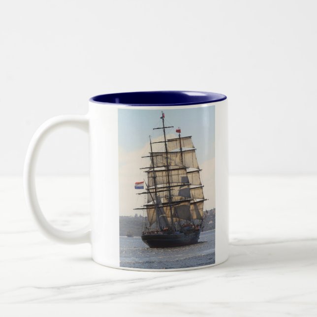 Stad Amsterdam in Sydney 2010 Two-Tone Coffee Mug (Left)