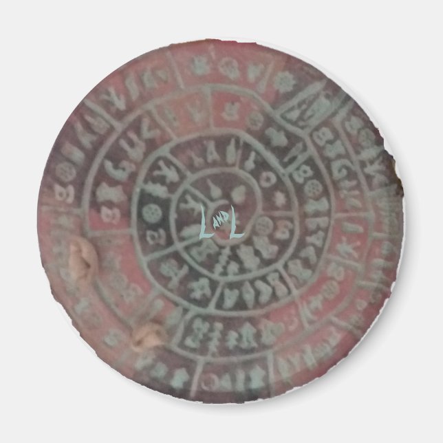 Standard 2 and 1/4 inch magnet  (Front)