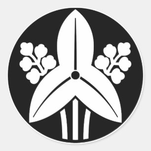 Standing arrowhead in rice cake classic round sticker