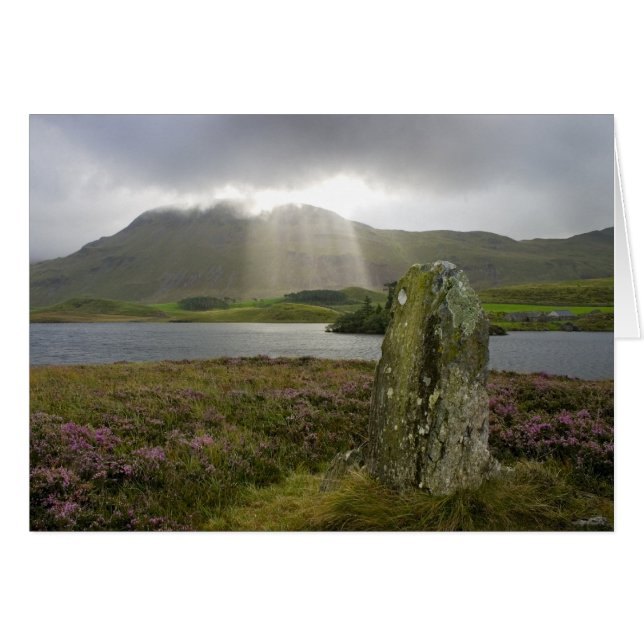 Standing stone (Front Horizontal)