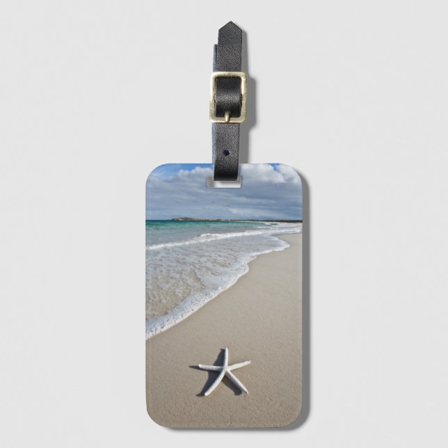 Starfish On A Remote Beach Luggage Tag (Front Vertical)