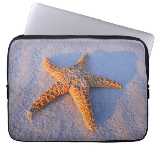 Starfish On White Sand Laptop Sleeve