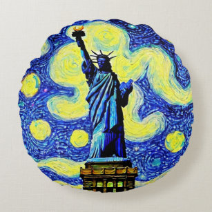 Starry Night Statue Of Liberty New York Round Cushion