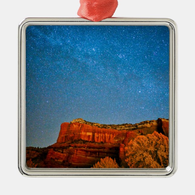 Stars and Red Rock Metal Tree Decoration (Front)