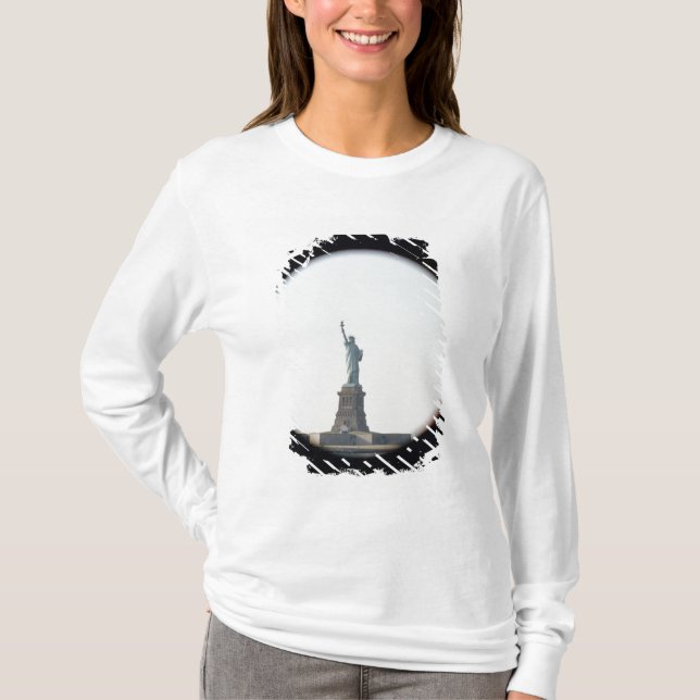 Statue of Liberty, 1886 T-Shirt (Front)