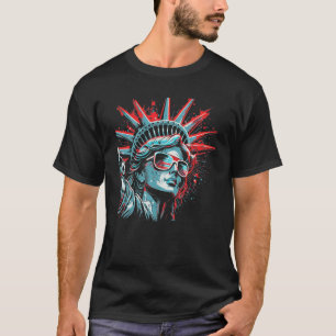 Statue Of Liberty 4th of July American Flag USA Fu T-Shirt