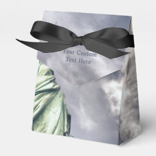 Statue of Liberty custom favour box