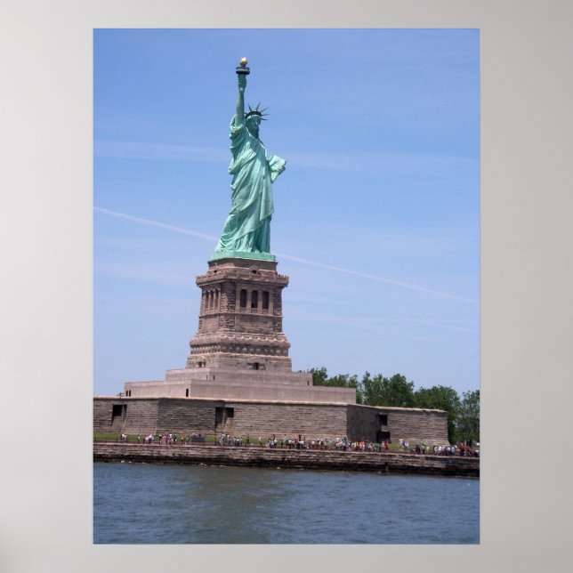 Statue of Liberty - Full View Poster (Front)