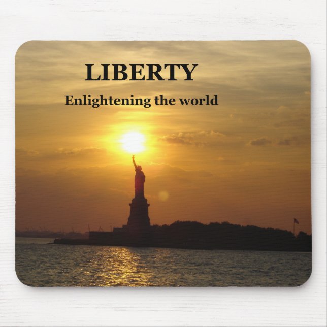 Statue of Liberty Mouse Mat (Front)