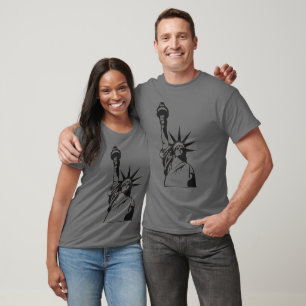 Statue of Liberty Patriotic 4th of July  T-Shirt