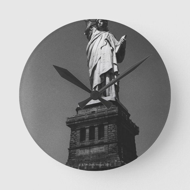 Statue of Liberty Round Clock (Front)