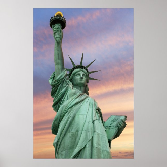 statue of liberty under vivid sky poster (Front)