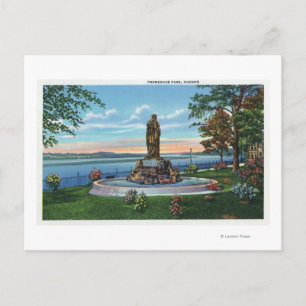 Statue Scene in Promenade Park Postcard