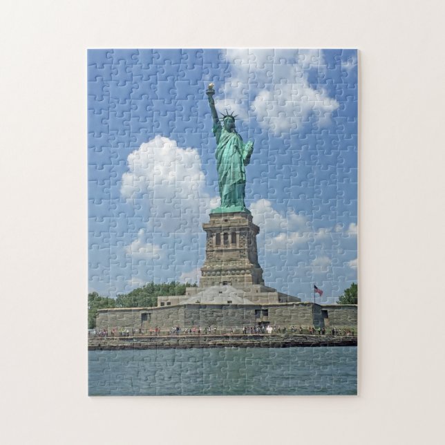 Statute of Liberty Puzzle (Vertical)