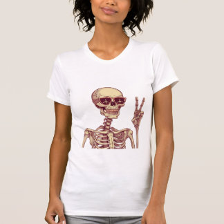 Stay Chill – Retro Skeleton Peace Sign Halloween  T-Shirt