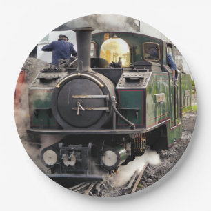 STEAM TRAINS PAPER PLATE