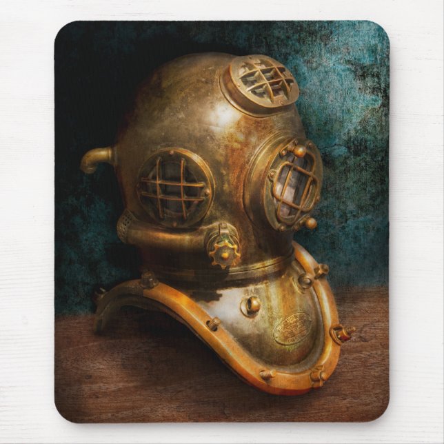 Steampunk - Diving - The diving helmet Mouse Mat (Front)
