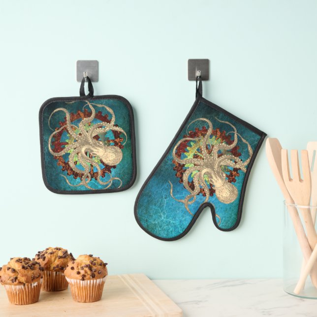 Steampunk Octopus & Clockwork Oven Mitt & Pot Holder Set (Insitu(Hanging))