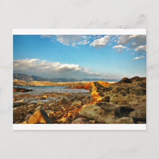 Steinstrand auf der Insel Pag in Kroatien Postcard