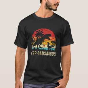 Step Dad Dinosaur Funny Kid Step Dad Saurus 2022 G T-Shirt