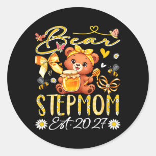 Stepmom Est 2027 Floral Bow Tie Mothers Day Bear Classic Round Sticker